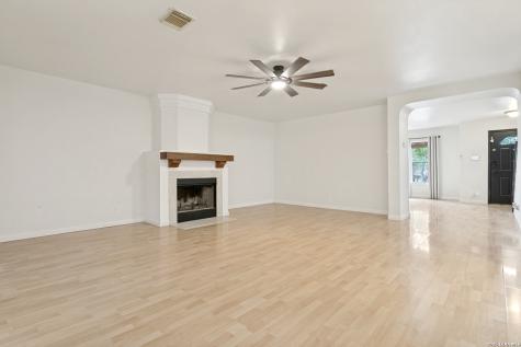 3934 Knollwood San Antonio TX 78247