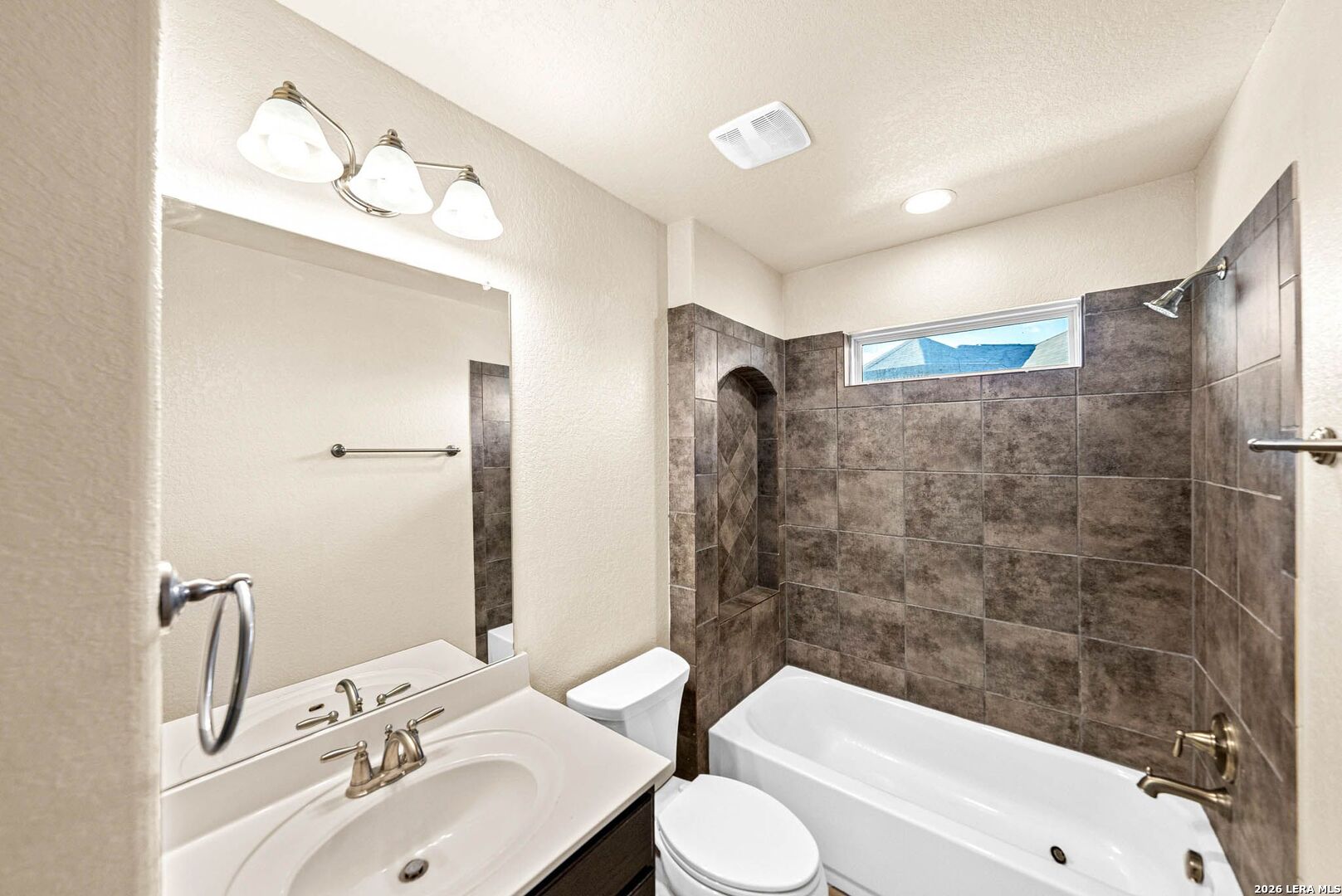 11723 Bricewood Heights San Antonio TX 78254