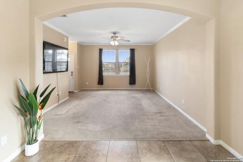 402 W Sullivan Skidmore TX 78389