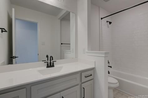 164 Katie Court Castroville TX 78009