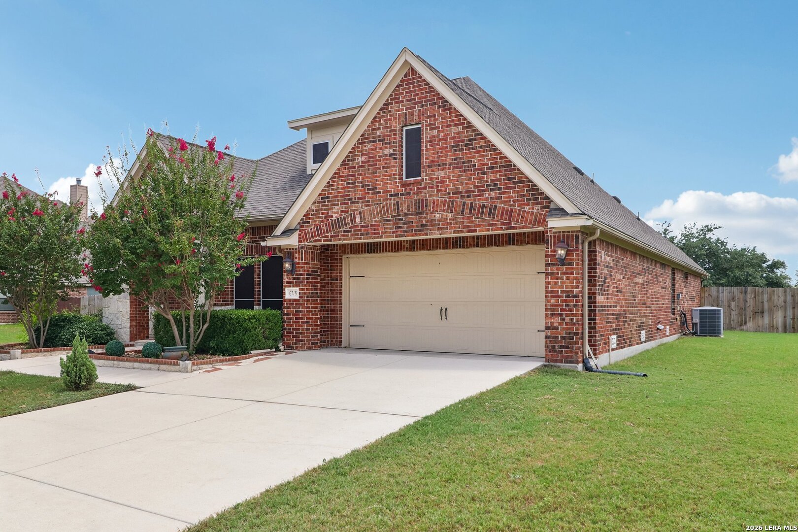 6718 Laura Heights Schertz TX 78154