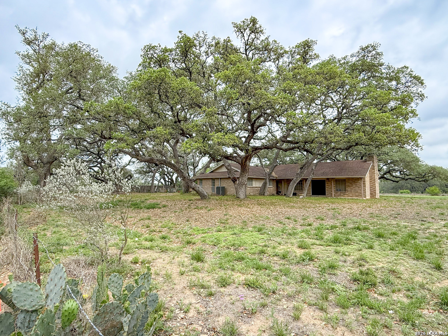 175 Private Road 7744 Devine TX 78016