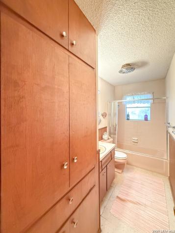 175 Private Road 7744 Devine TX 78016