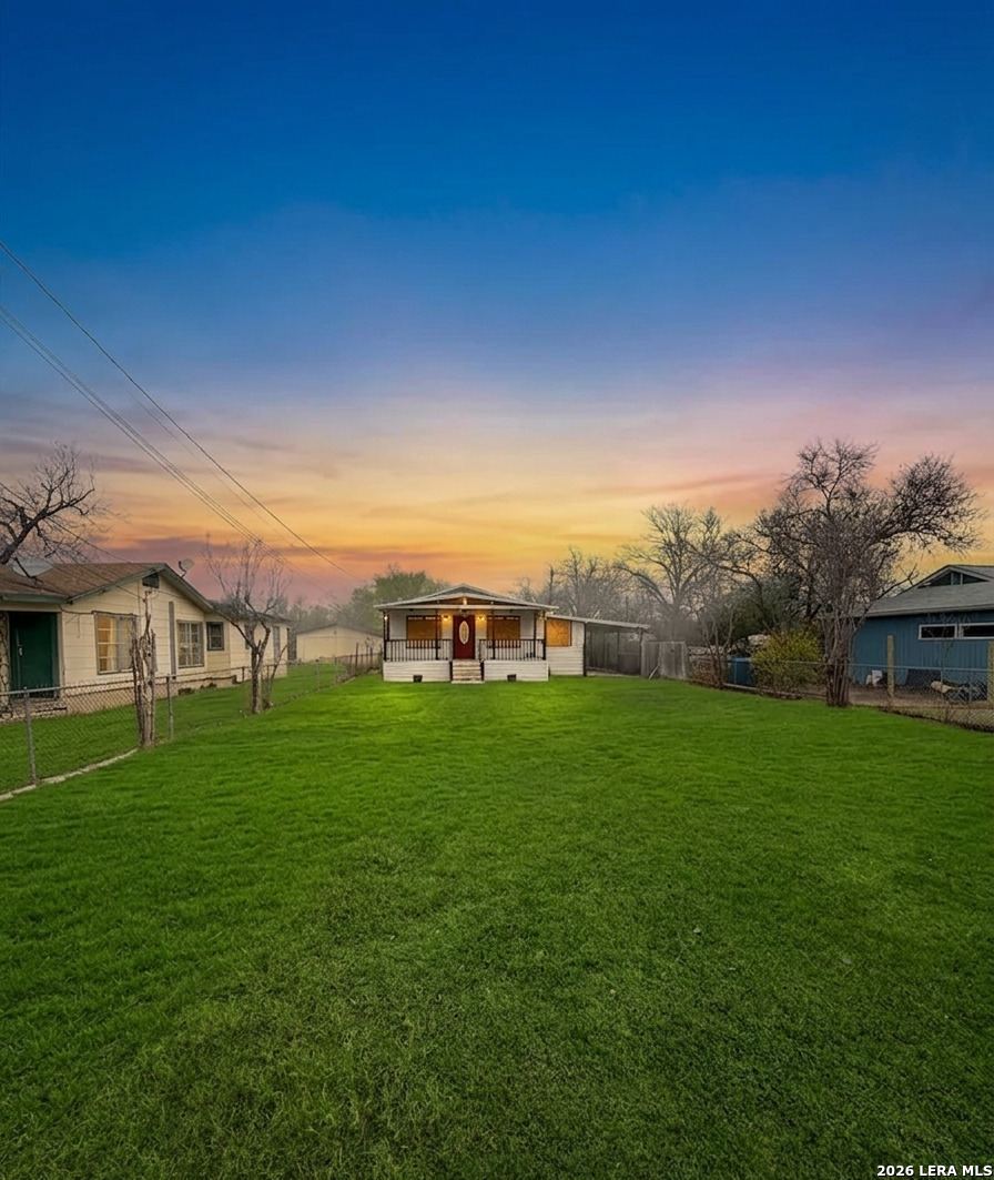 337 Lula Mae San Antonio TX 78219