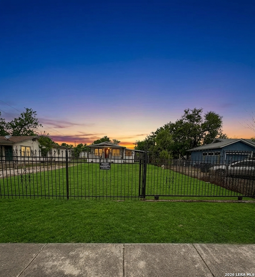 337 Lula Mae San Antonio TX 78219