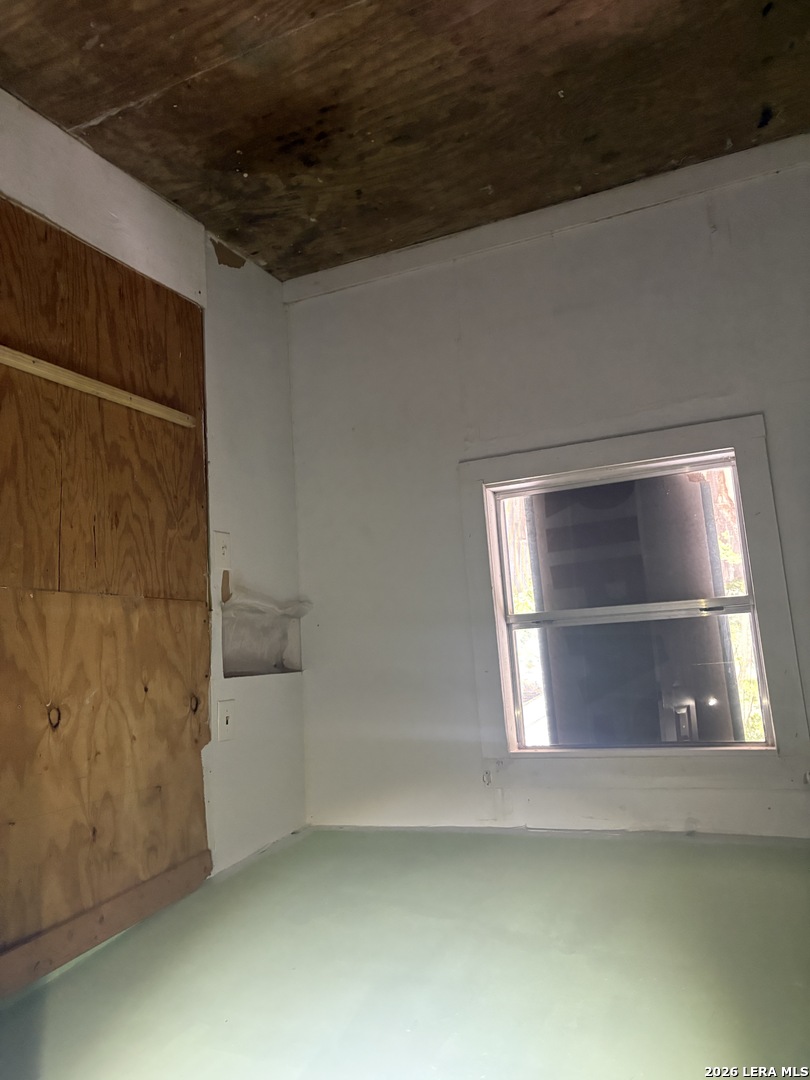 337 Lula Mae San Antonio TX 78219