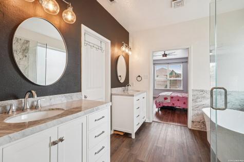 11308 Silver Rose San Antonio TX 78245