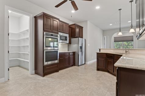 615 Geddington Shavano Park TX 78249