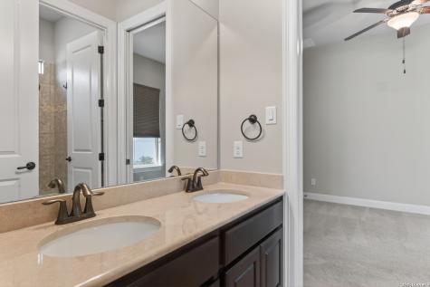 615 Geddington Shavano Park TX 78249