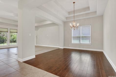 615 Geddington Shavano Park TX 78249