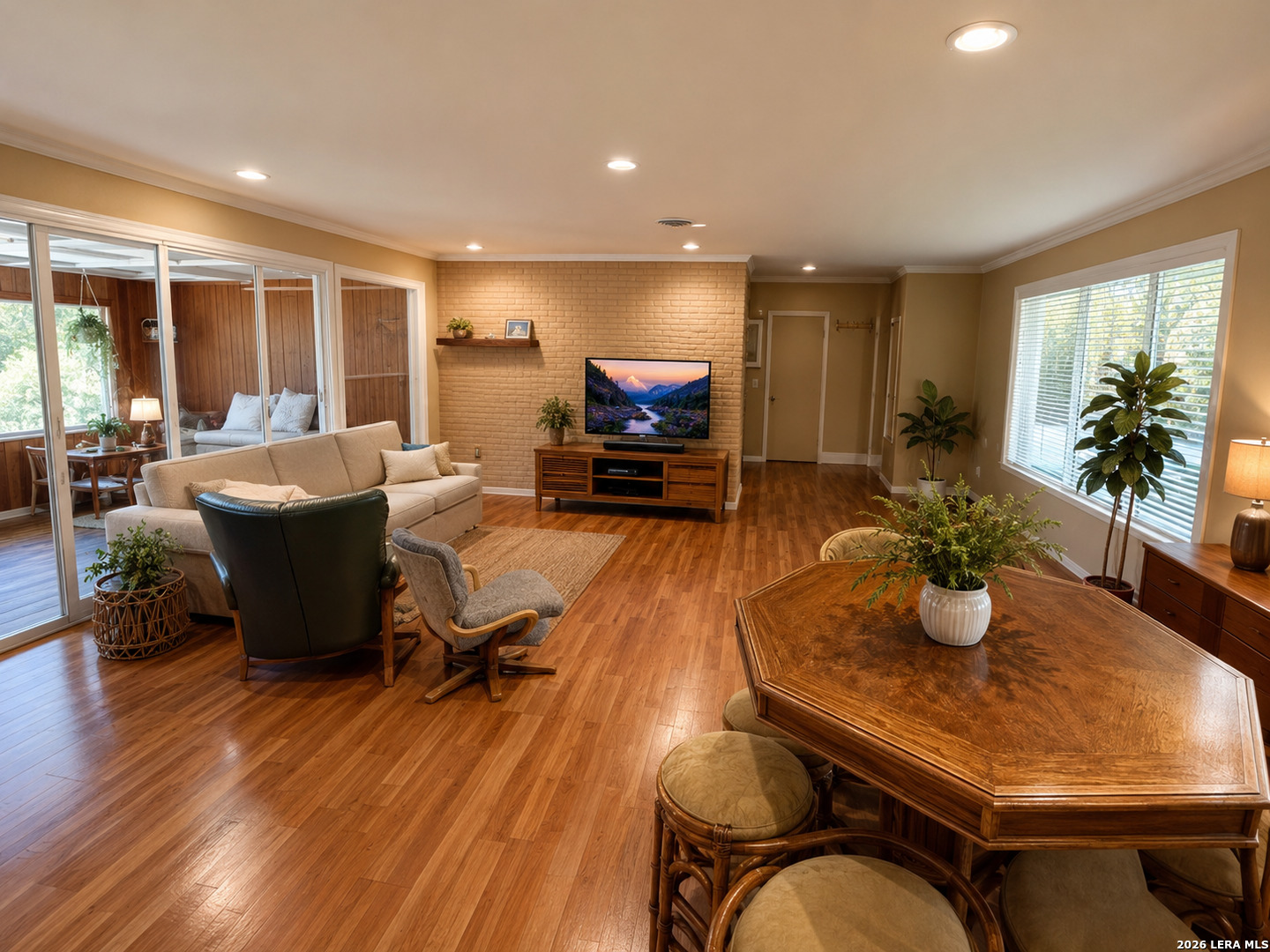 117 Wagon Trail Road Shavano Park TX 78231