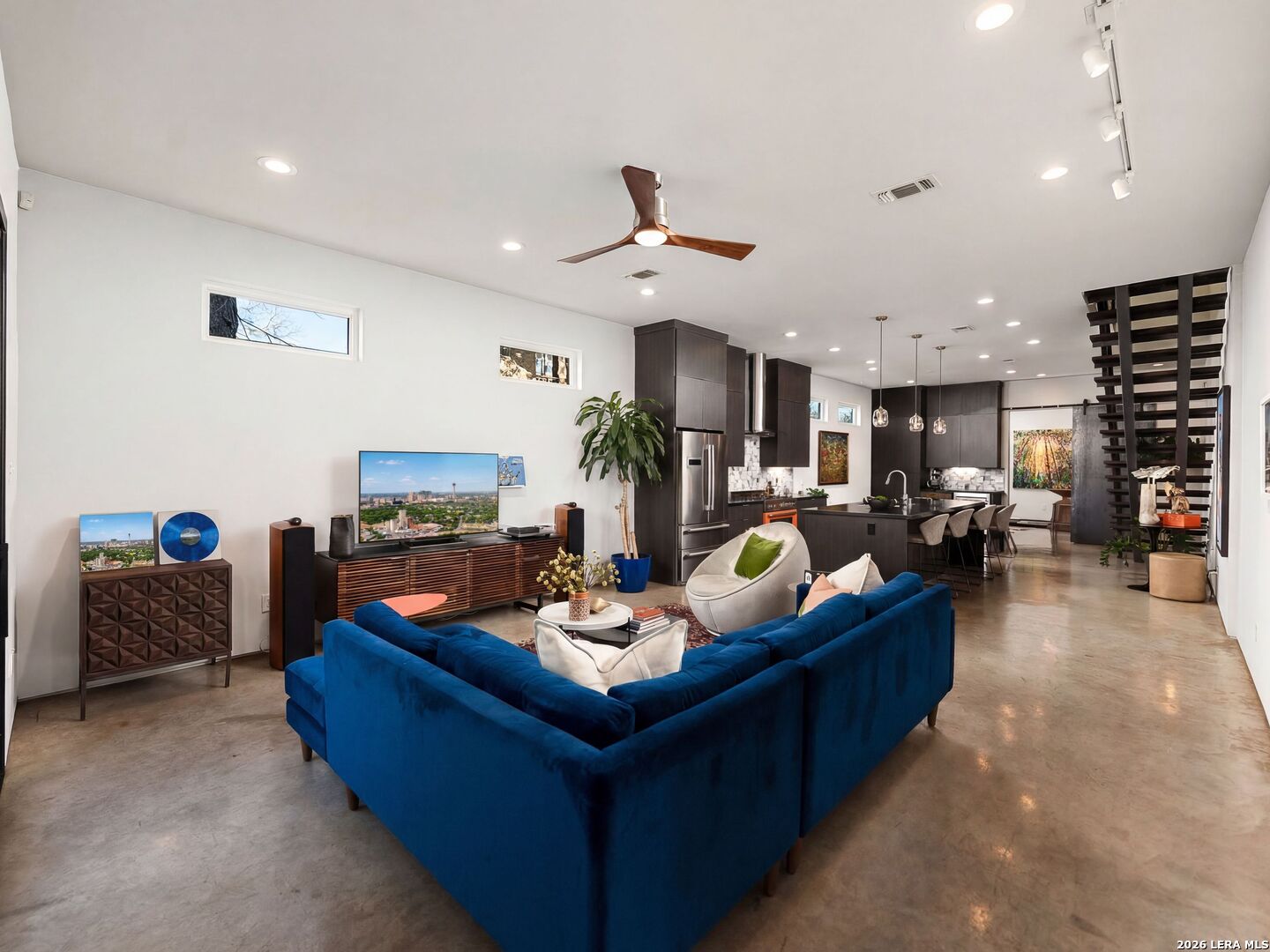 132 Clay San Antonio TX 78204