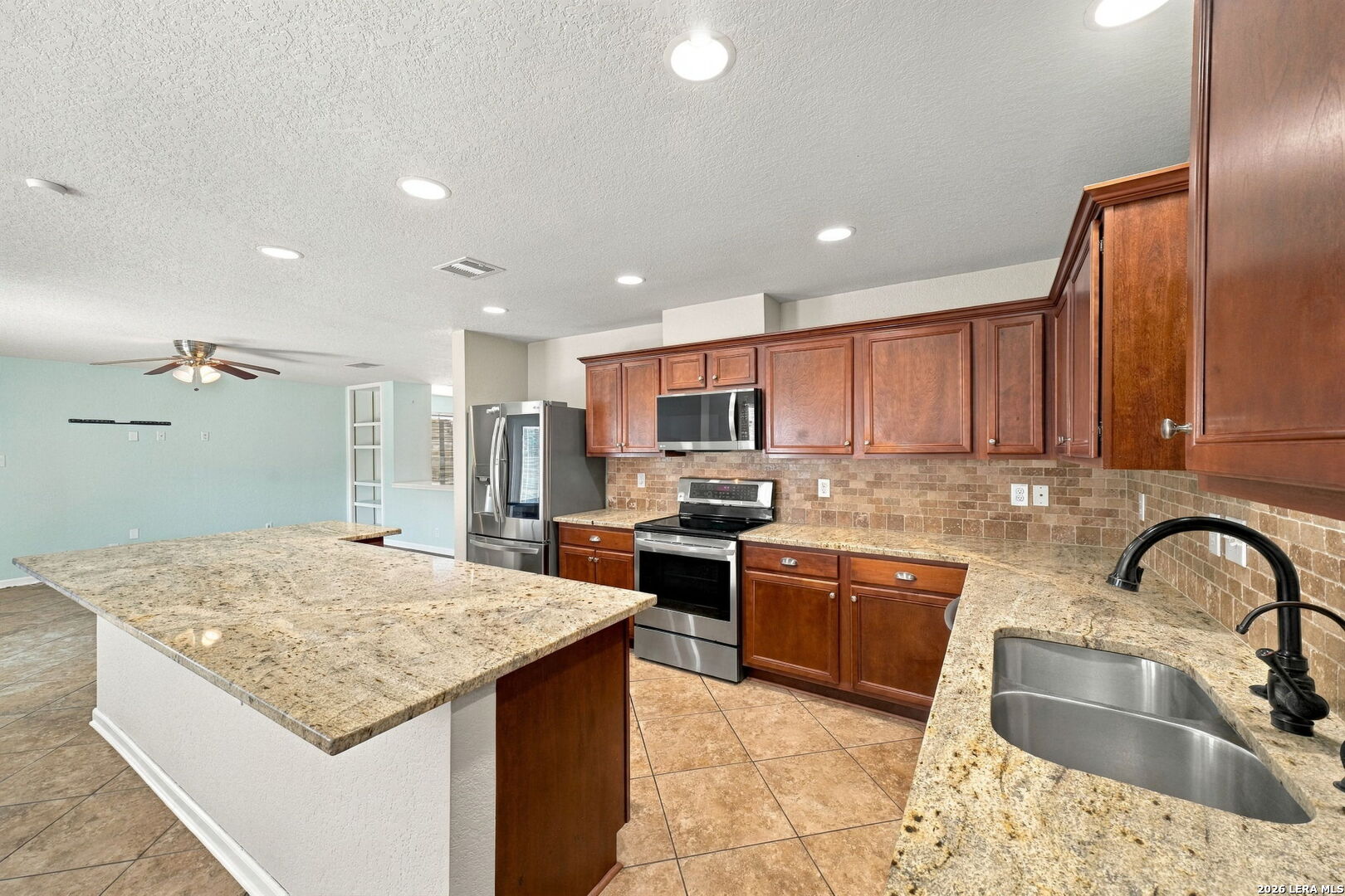 20942 Coral Spur San Antonio TX 78259