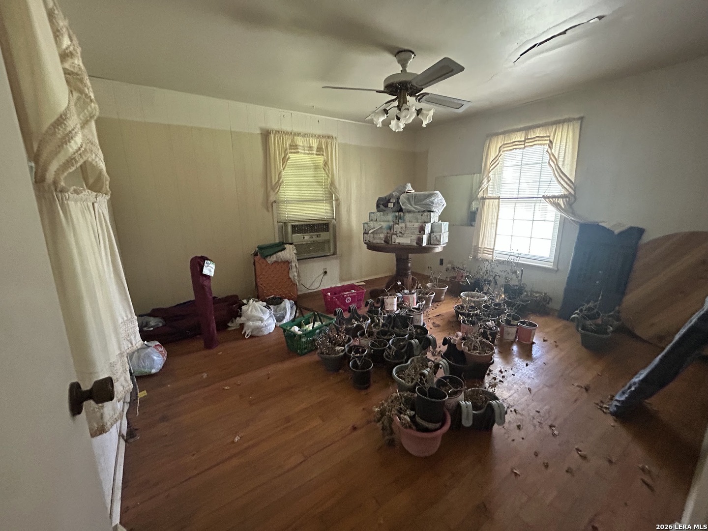 2538 Benrus San Antonio TX 78228