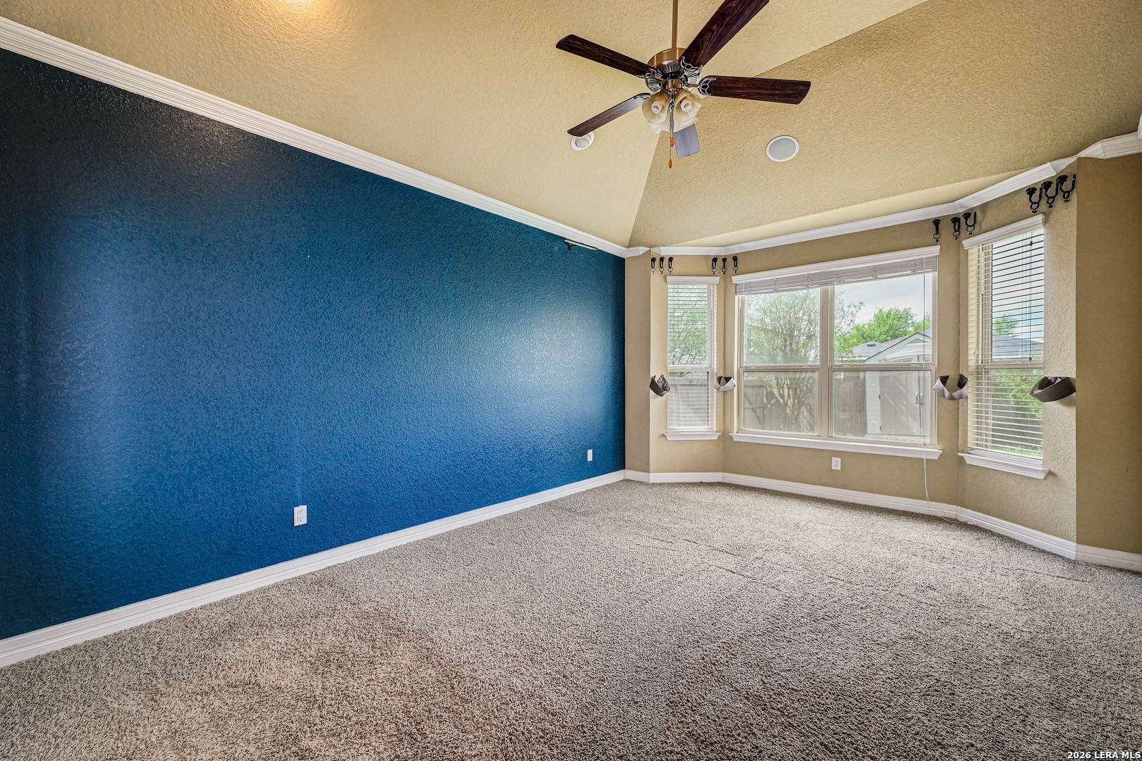 7014 Laguna Beach Converse TX 78109