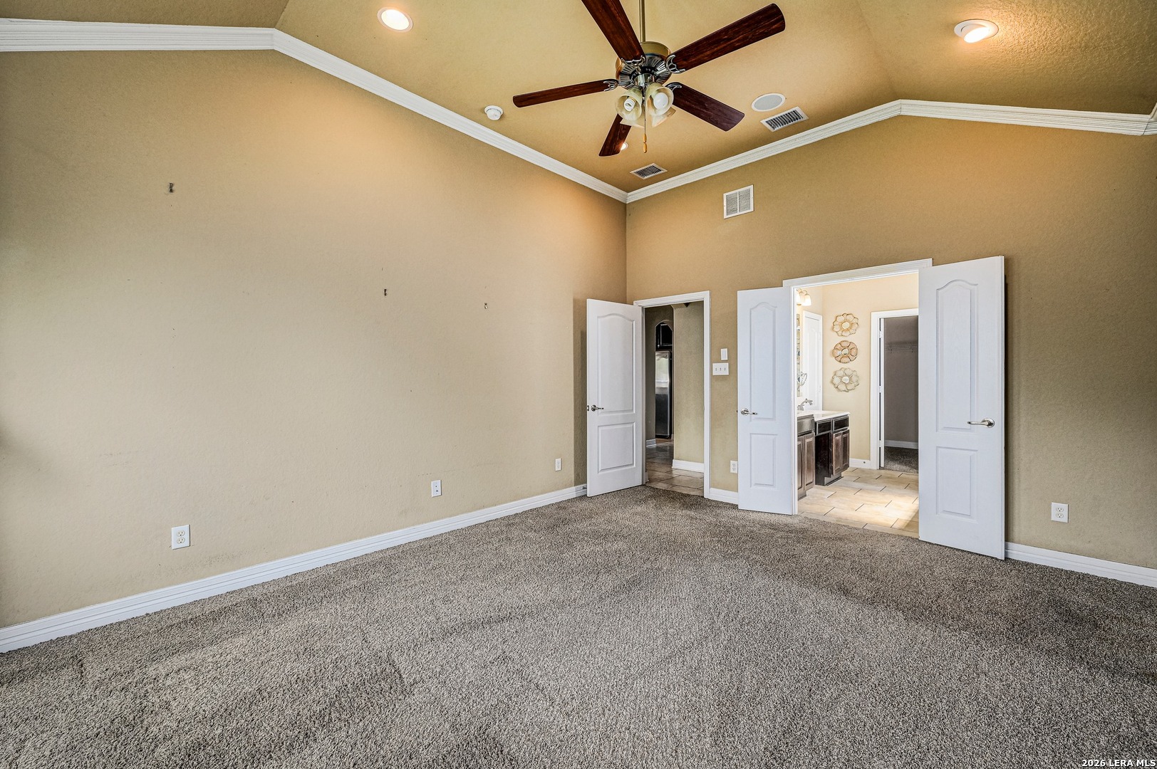 7014 Laguna Beach Converse TX 78109