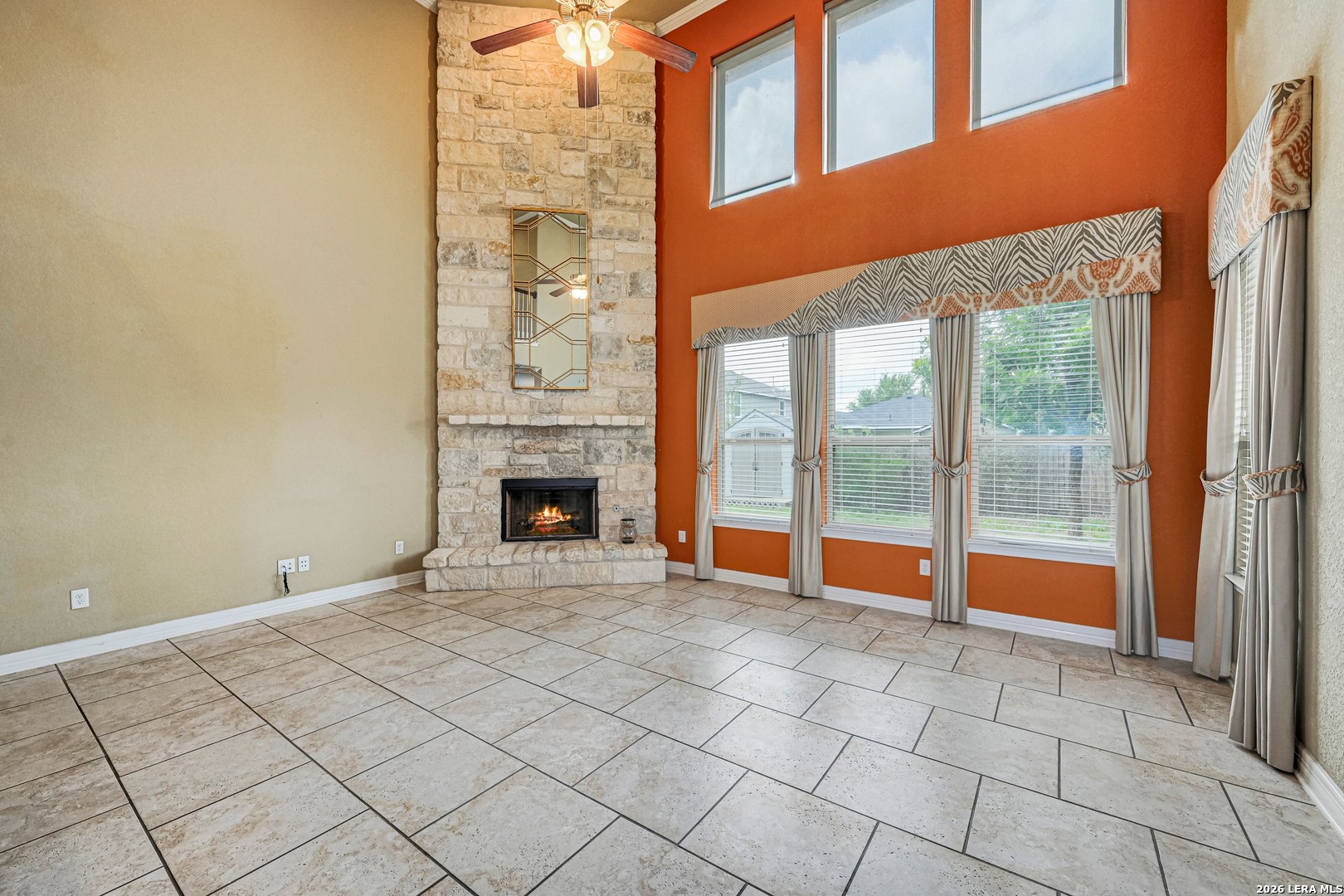 7014 Laguna Beach Converse TX 78109