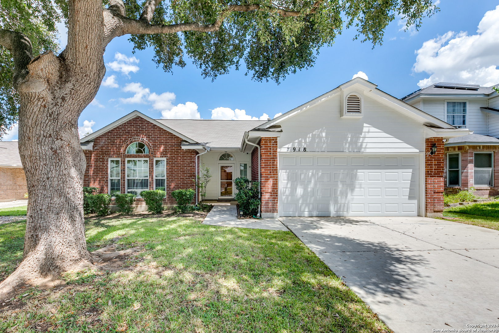 7918 Parkland Green Drive San Antonio TX 78240