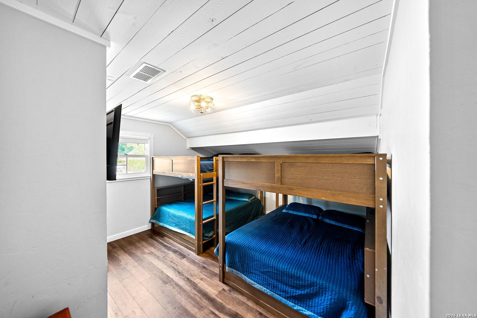 204 N Acorn Street Fredericksburg TX 78624