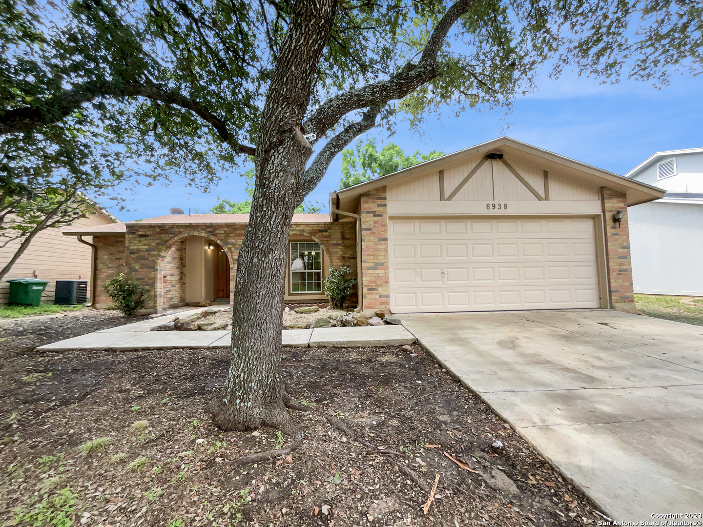 6938 Sunset Village Drive San Antonio TX 78249