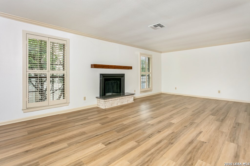 2611 Eisenhauer San Antonio TX 78209