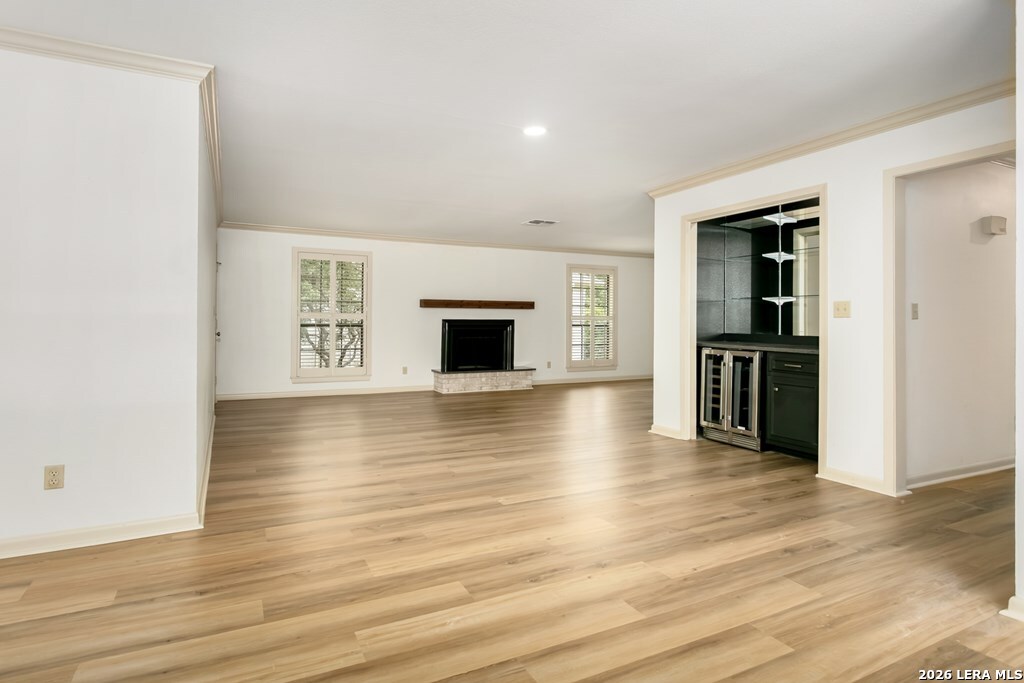 2611 Eisenhauer San Antonio TX 78209