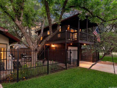299 W Edgewater Terrace New Braunfels TX 78130