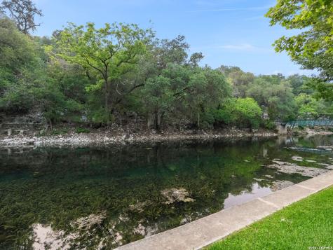 299 W Edgewater Terrace New Braunfels TX 78130