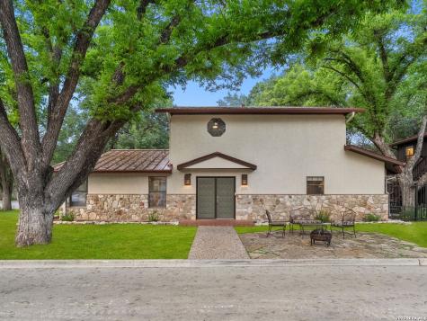 299 W Edgewater Terrace New Braunfels TX 78130