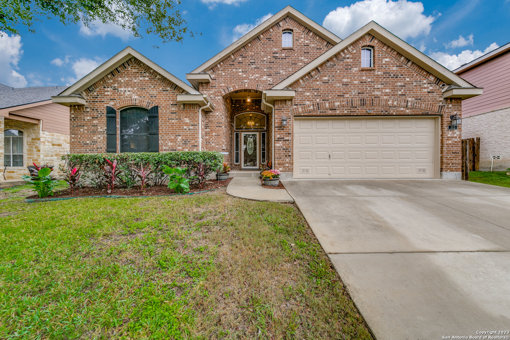 312 Dove Wing Cibolo TX 78108