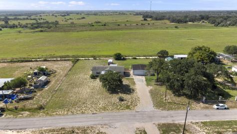133 Oak View Drive La Vernia TX 78121