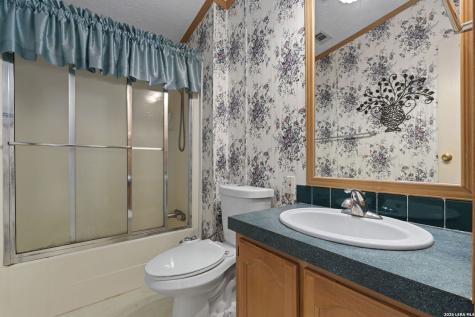 133 Oak View Drive La Vernia TX 78121