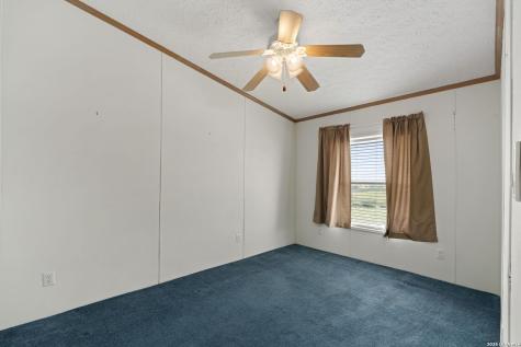133 Oak View Drive La Vernia TX 78121