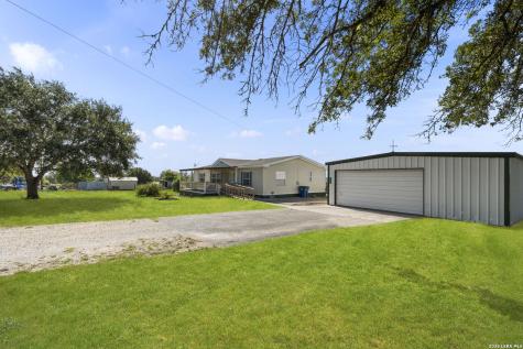 133 Oak View Drive La Vernia TX 78121