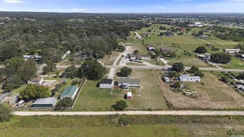 133 Oak View Drive La Vernia TX 78121