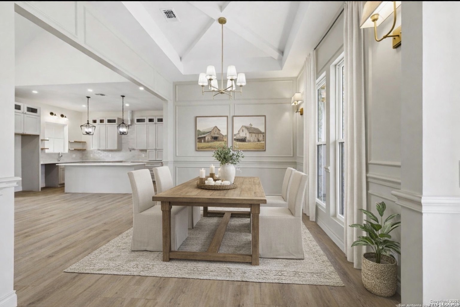 348 Valley Oak Bandera TX 78003
