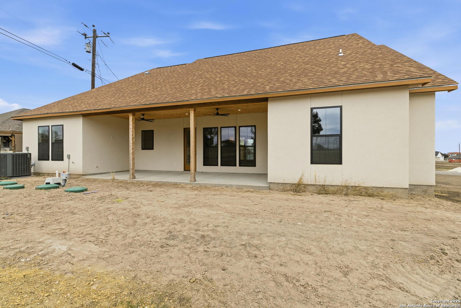 348 Valley Oak Bandera TX 78003