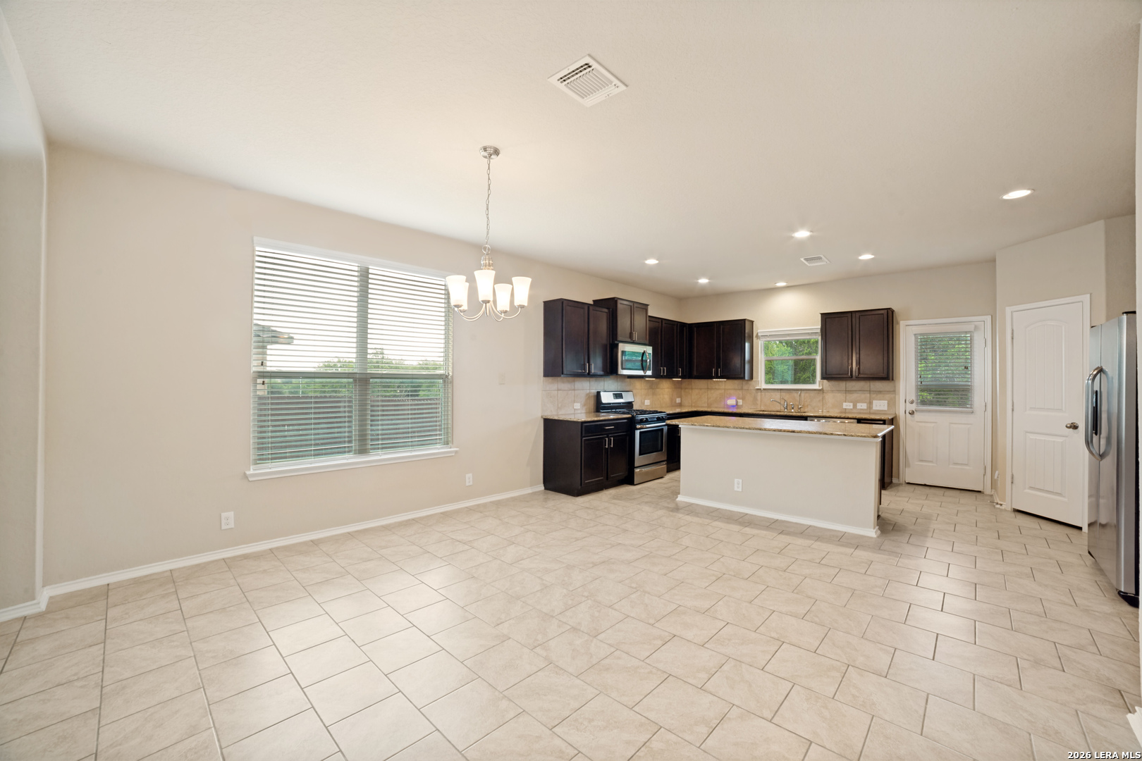 724 Smooth Wine Cibolo TX 78108