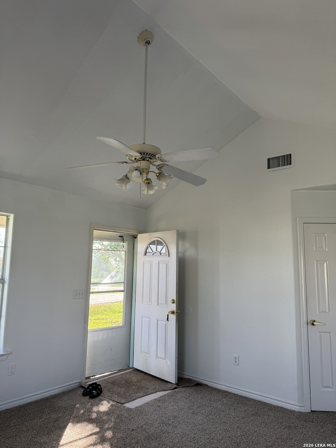 112 San Antonio Street Runge TX 78151