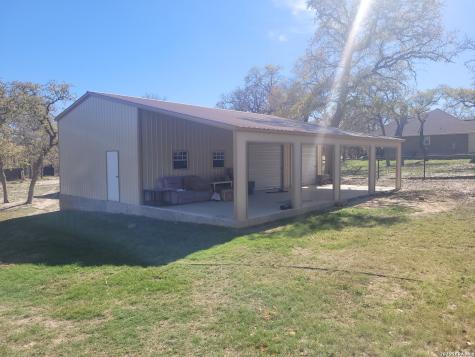 218 Champions Boulevard La Vernia TX 78121