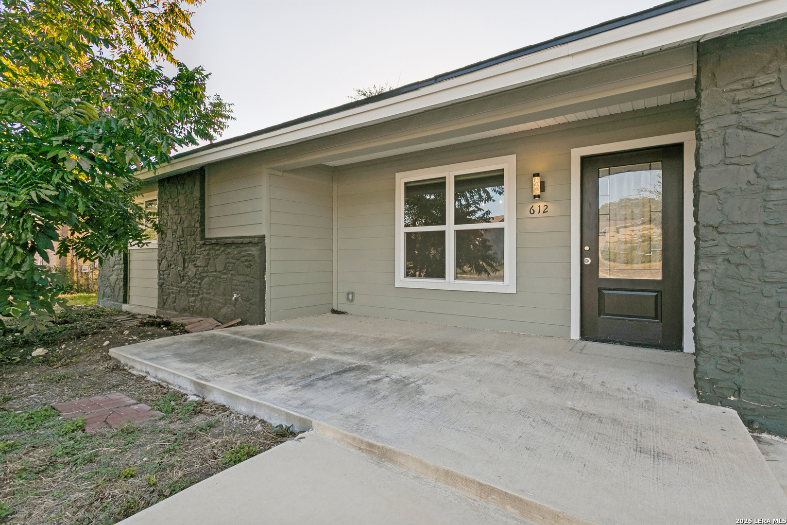612 Jamie Sue Drive Converse TX 78109