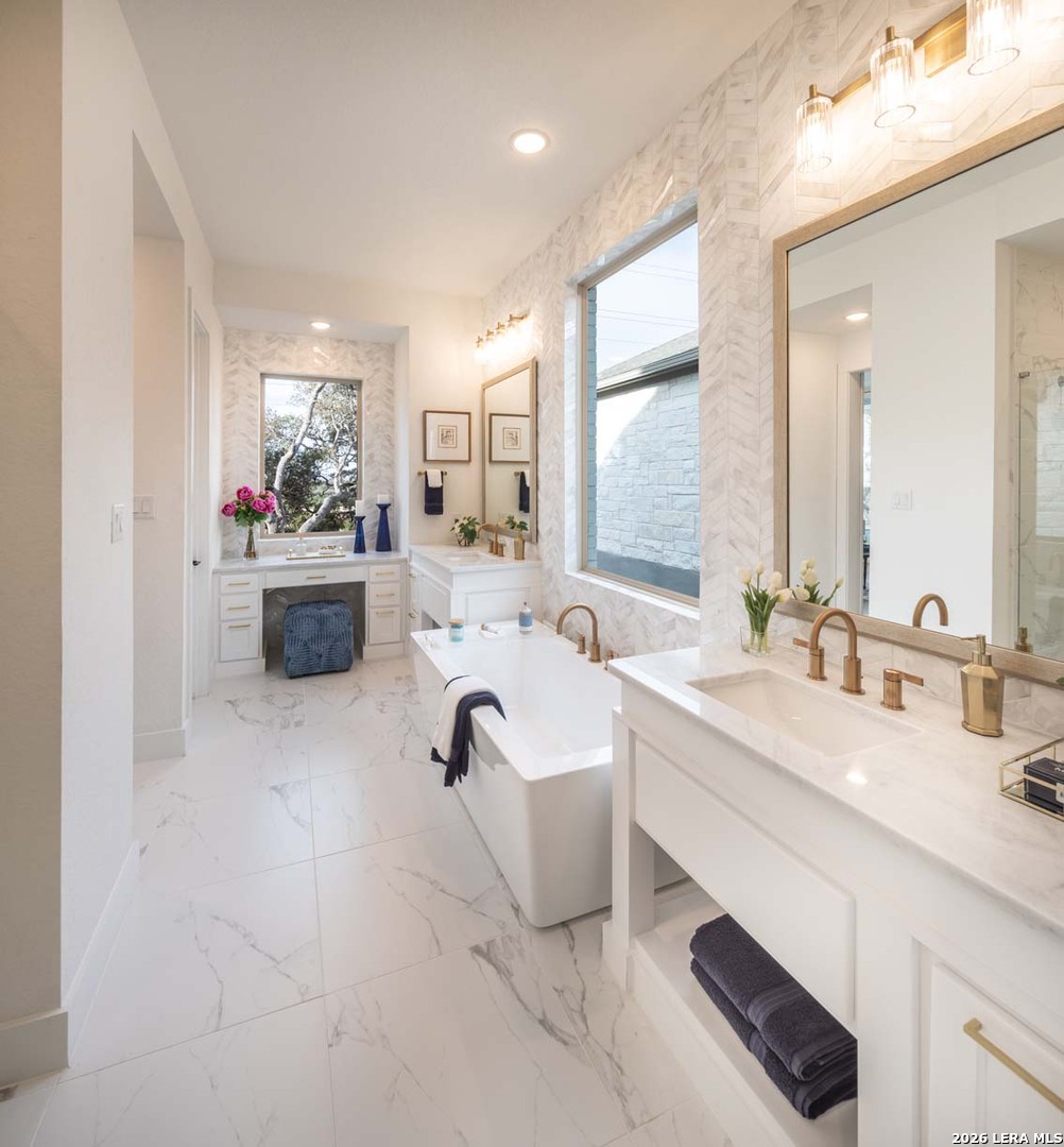 210 Navarro Boerne TX 78006