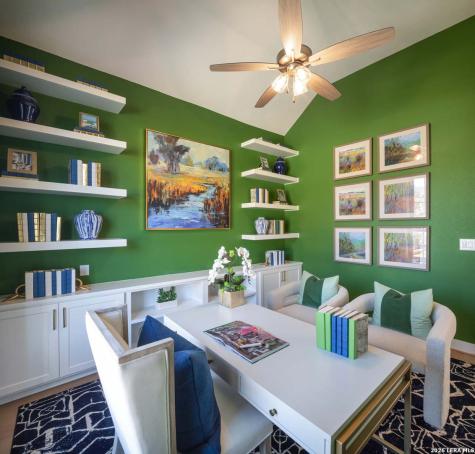 210 Navarro Boerne TX 78006