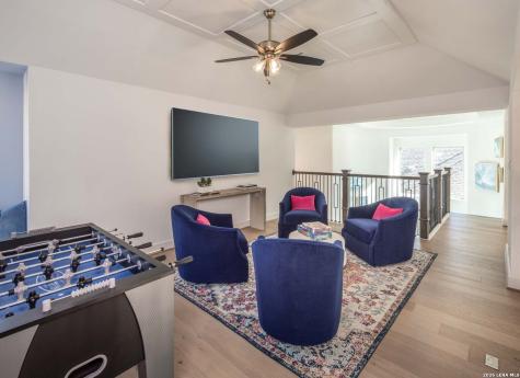 210 Navarro Boerne TX 78006