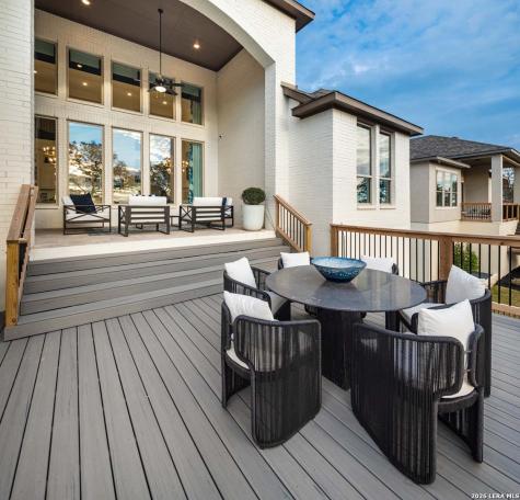 210 Navarro Boerne TX 78006