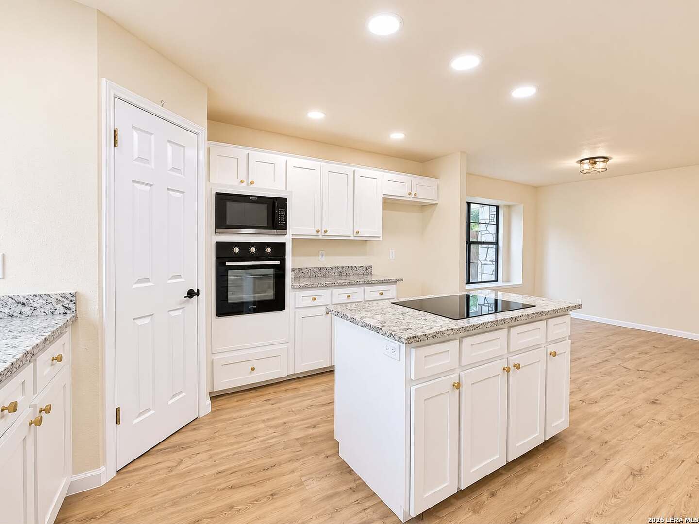 16102 Santa Cathrena San Antonio TX 78232