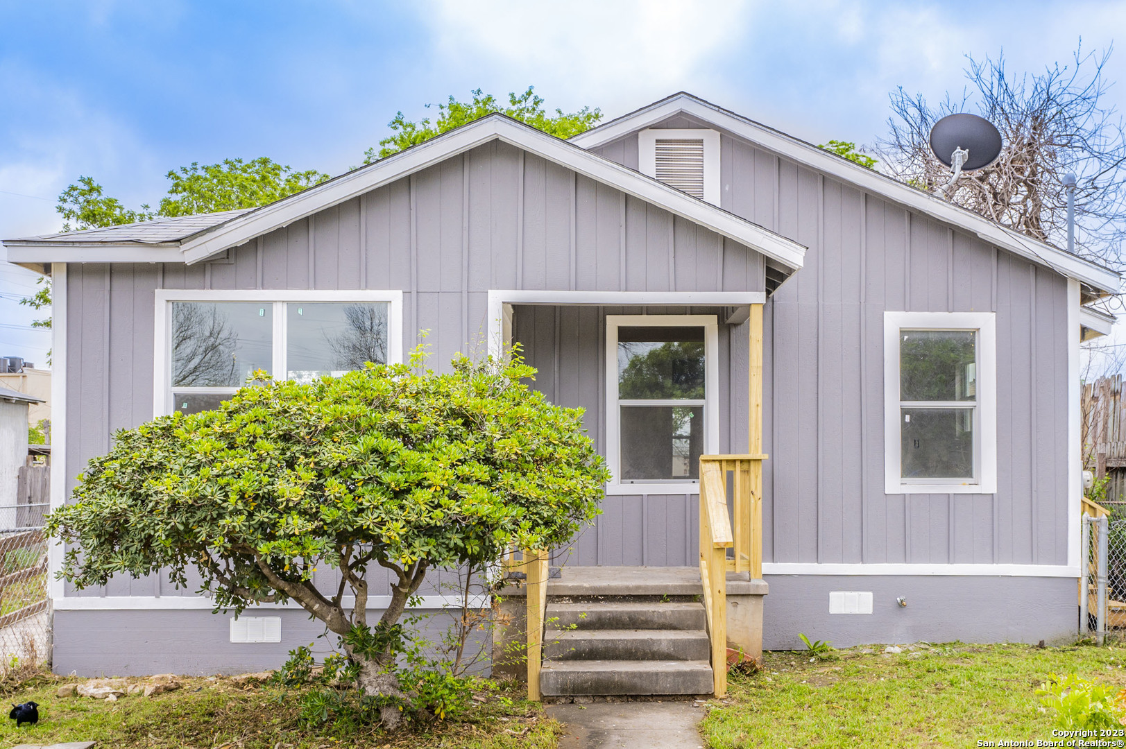 724 Harriman Place San Antonio TX 78207