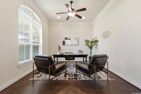 852 Hampton Oaks New Braunfels TX 78132