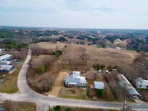520 Live Oak Street Blanco TX 78606