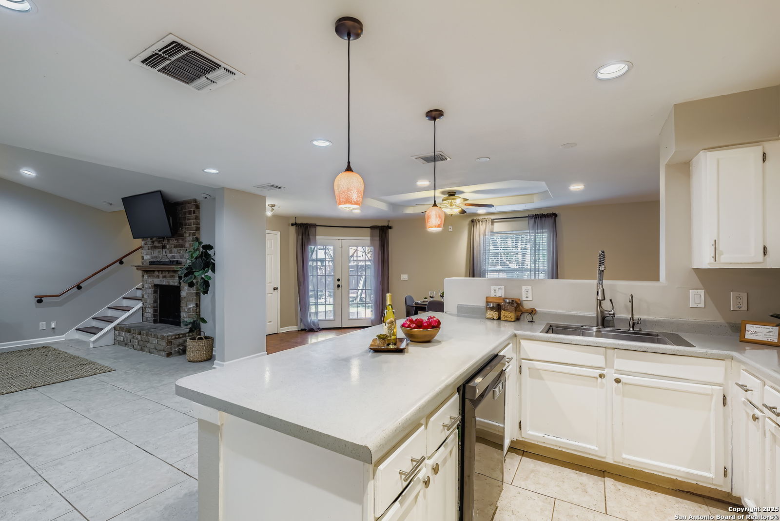 9322 Valley Ridge San Antonio TX 78250